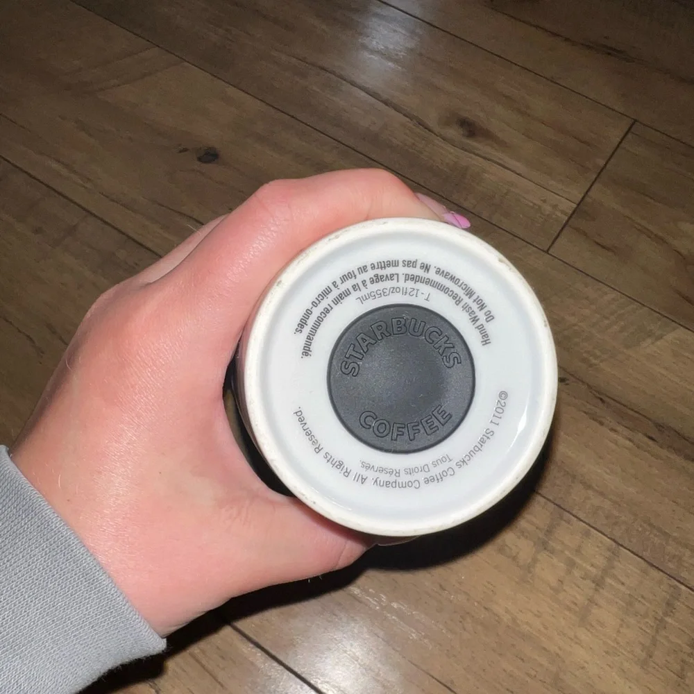 starbucks coffee cup